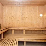 아파트 With Loft In 링쾨빙